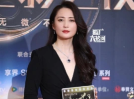 微博电影之夜：章子怡压轴全身亮点，金晨又变样，朱一龙帅气满分-创优资源分享网