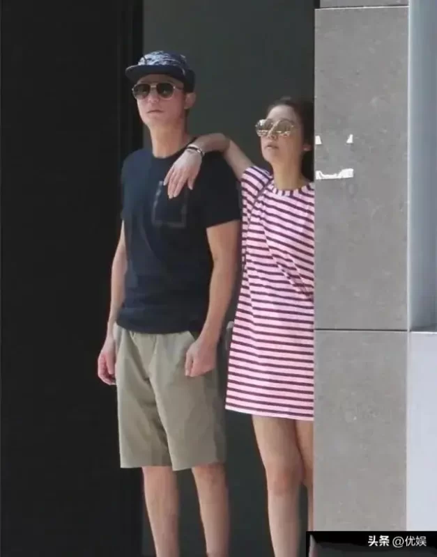 图片[4]-49 岁林心如素颜遛娃被拍！8岁女儿颜值惊艳，豪门日常这么接地气-创优资源分享网