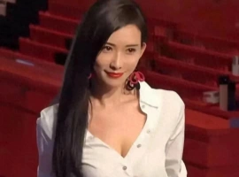 50岁林志玲现身日本活动，大方秀出身材，网友惊呼：说30岁我也信-创优资源分享网