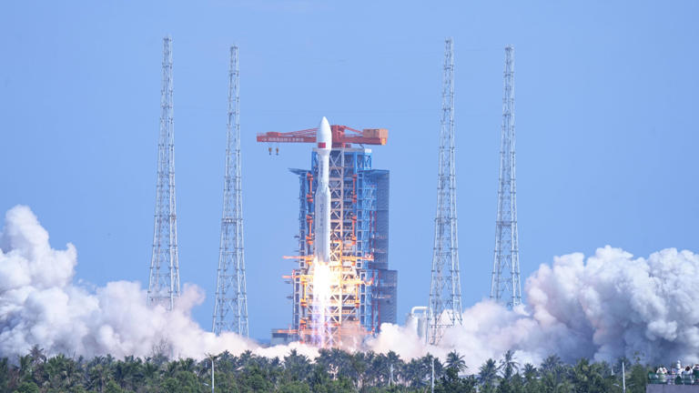 长征八号甲运载火箭携带的卫星互联网低轨06组卫星，此次发射任务的圆满成功，-同恩资源分享网