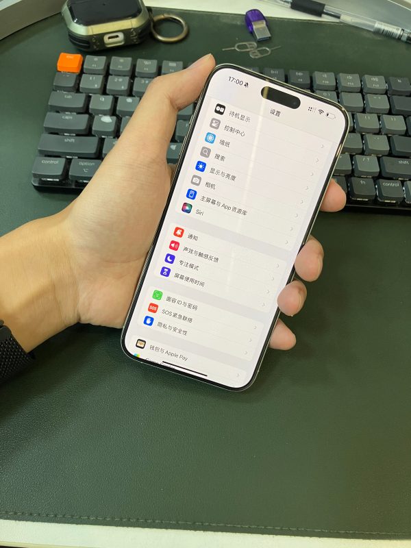 图片[2]-2025年已经到来，为何仍有众多消费者在选购手机时首选苹果？真是让人唏嘘不已。-创优资源分享网