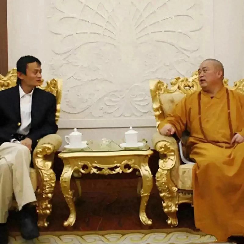 释永信实现了所有前往少林寺许愿的男人愿望，然而，最终他并未得到上帝的庇佑。-春天资源分享网