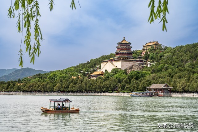 图片[17]-夏夜余晖映照下的北京长城，高温之痛难以掩饰。-创优资源分享网