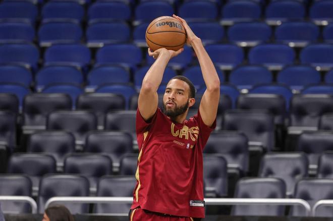 图片[10]-历届夏联总决赛MVP：库兹马单场狂揽30分10篮板，力挽狂澜助力湖人，近半年来曾效力于CBA联赛。-创优资源分享网