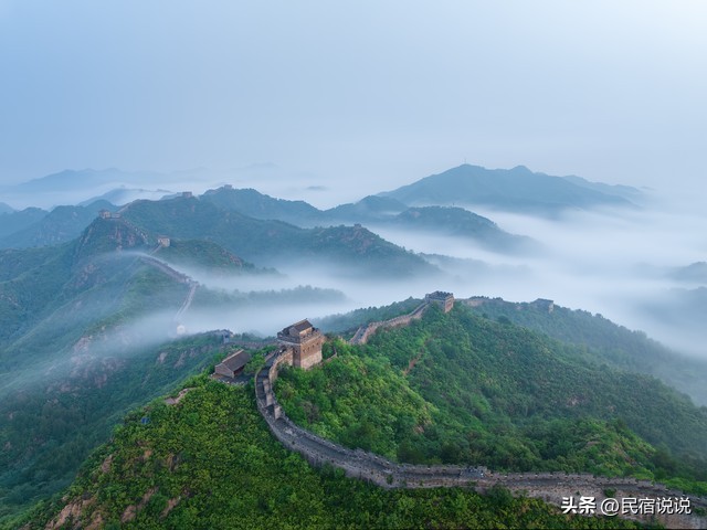 图片[5]-夏夜余晖映照下的北京长城，高温之痛难以掩饰。-创优资源分享网