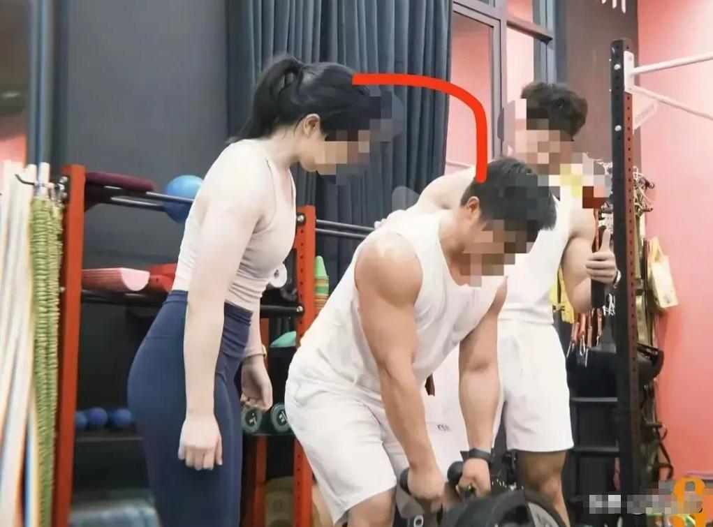 男子揭露妻子不忠，捉奸现场震撼眼球，狂飙至妻子工作单位，强烈要求开除其党籍-蓬勃资源分享网