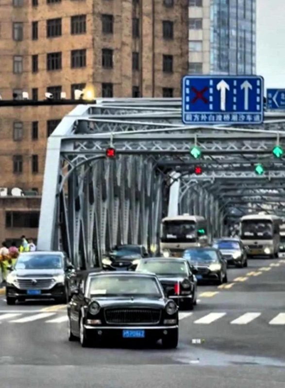 图片[3]-7月12日傍晚五时，澳大利亚总理阿尔巴尼斯乘坐九小时的航班抵达上海，开启为期七天的中国访问。-创优资源分享网