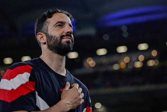 图片[3]-曼联的损失令人惋惜！加纳乔的标价已从3000万英镑下调，而阿莫林明确表示不感兴趣。-创优资源分享网