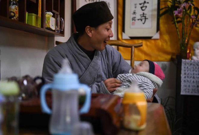 图片[4]-丈夫指控妻子将94万元转给一名道士，用于购买房产、车辆和家电，而道士方面回应称这笔钱是妻子“自愿赠与”的，并表示只愿意退还10万元。-南无资源分享网