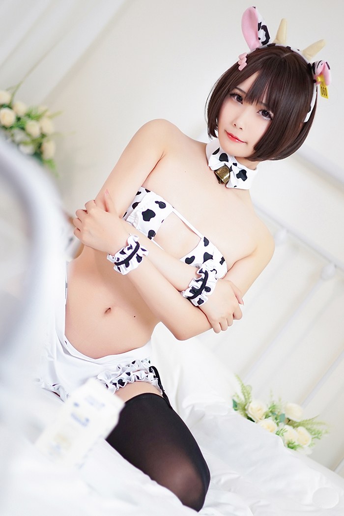 图片[4]-奶牛女仆晓美嫣羞涩微乳奶香四溢-创优资源分享网