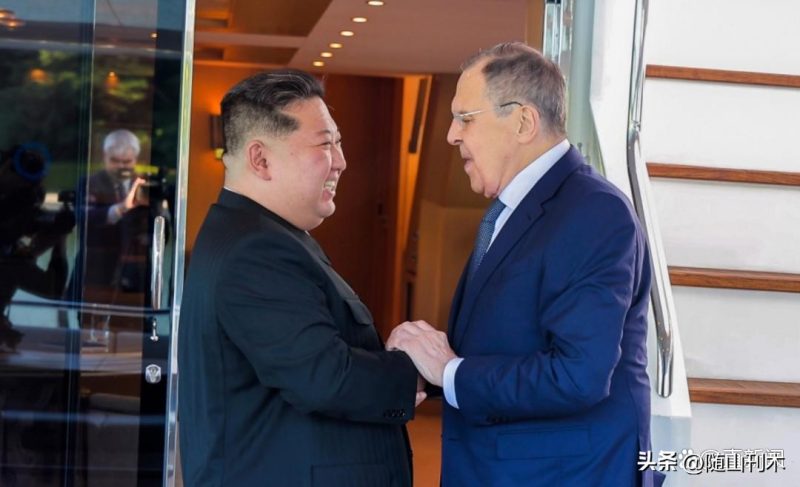 俄外长拉夫罗夫在访问朝鲜并与金正恩总书记和国务委员长会面后，紧接着前往北京的原因是什么？为何他在上合组织外长理事会原定于15日召开之际，于13日便急速抵达北京？-创优资源分享网