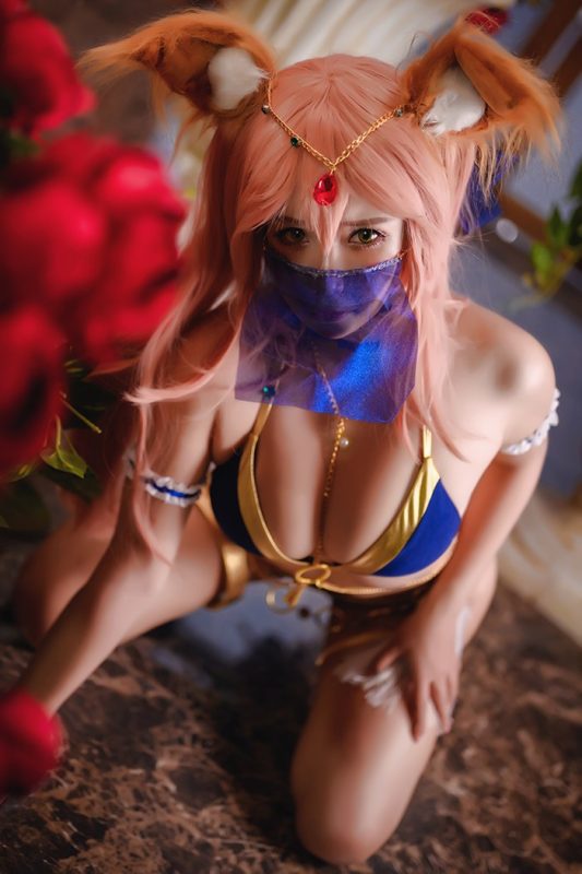 极品狐妖抱走莫子傲人美乳夺你魂-创优资源分享网