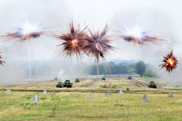 图片[8]-沐浴在光荣与梦想交织的辉煌征途上——  ——谨以此文纪念中国人民解放军建军98周年-创优资源分享网