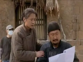 在《生万物》这部作品中，迟蓬的表现尤为突出，其精湛的演技可称得上是一流水平。-创优资源分享网