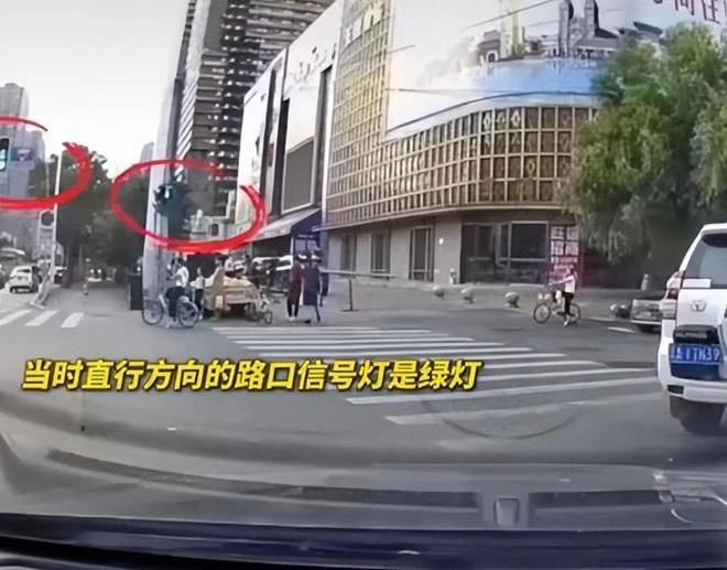 图片[4]-沈阳年轻一代涉嫌故意撞击他人事件追踪：受害方未违反交通信号灯指示-创优资源分享网