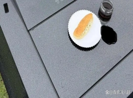 具俊晔于七夕佳节前往金宝山陪伴大S共进早餐，墓园内布满了两人的合影。-创优资源分享网