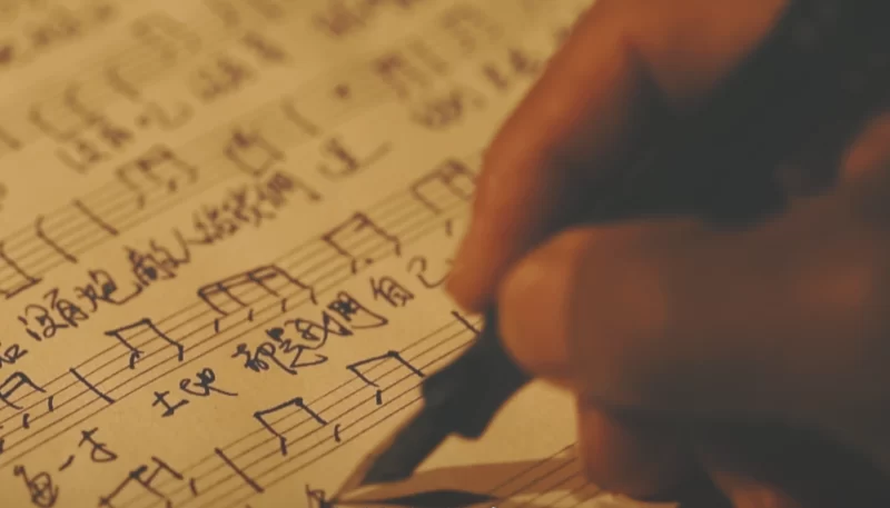 图片[3]-这首广为人知的歌曲，其创作过程颇具传奇色彩。以下是该曲谱的诞生历程：-创优资源分享网