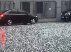 在杭州，40℃的高温天气之下，突然爆发了强对流天气，随之而来的是冰雹的降落。-创优资源分享网