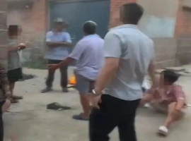 三年前成功摆脱了赌徒前夫的阴影，就在她即将步入新的生活阶段之际，不幸遭遇了前夫的残忍杀害。-创优资源分享网